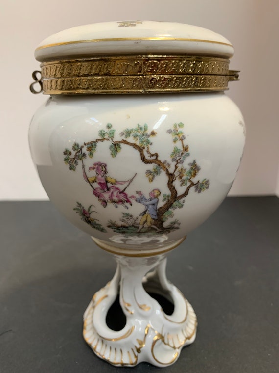 1950s Porcelain Hand Painted Trinket Jar - image 1