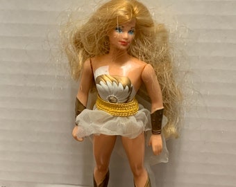 Vintage She-Ra Action Figure