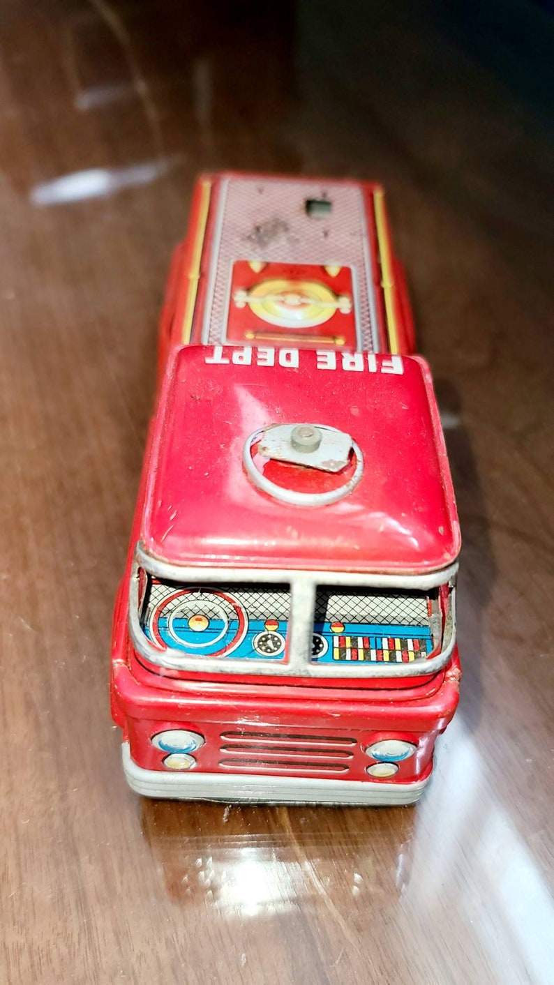 1950s Japanese Tin Fire truck for PARTS. image 3