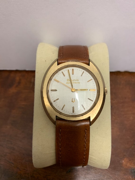 Vintage Bulova Accutron Watch