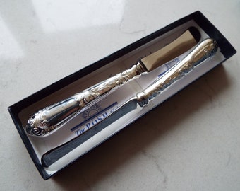 Vintage Butter Knives From P&O Cruises POSH Club. 1980s Pair Of Butter Knife, Silver Plated. Perfect For Afternoon Tea, Or Sailing Souvenir