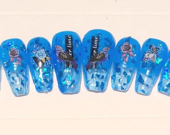 Blauer Winter Glitter Press On Nails - Große Sargform
