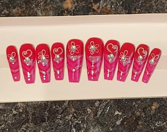 Presse rouge et rose cercueil à pointe française | Nail Art coeur strass avec noeud