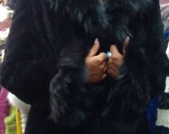 New,Natural Real Beautiful sheared BLACK Mink Fur Coat with Fox collar!