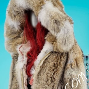 HOODED COYOTE FUR Coat!Brand New Real Natural Genuine Fur!