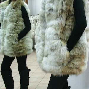 COYOTE FLUFFY FUR Vest!Brand New Real Natural Genuine Fur!