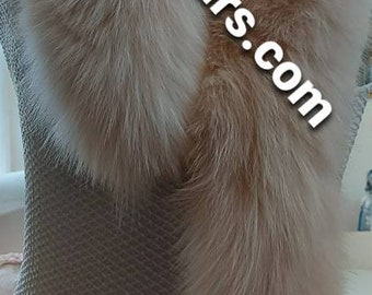 FOX SCARF in Light PINK!Brand New Real Natural Genuine Fur!