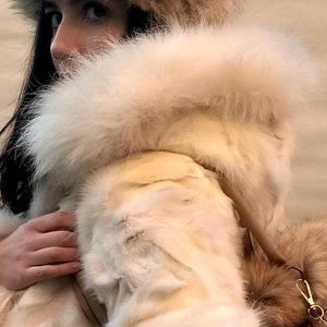 COYOTE FUR HAT!One Size!Brand New Real Natural Genuine Fur!