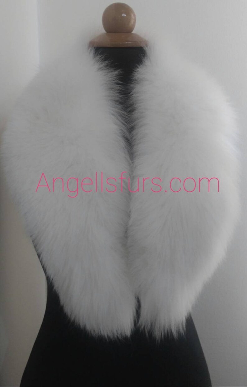 WHITE FOX COLLARBrand New Real Natural Genuine Fur image 1