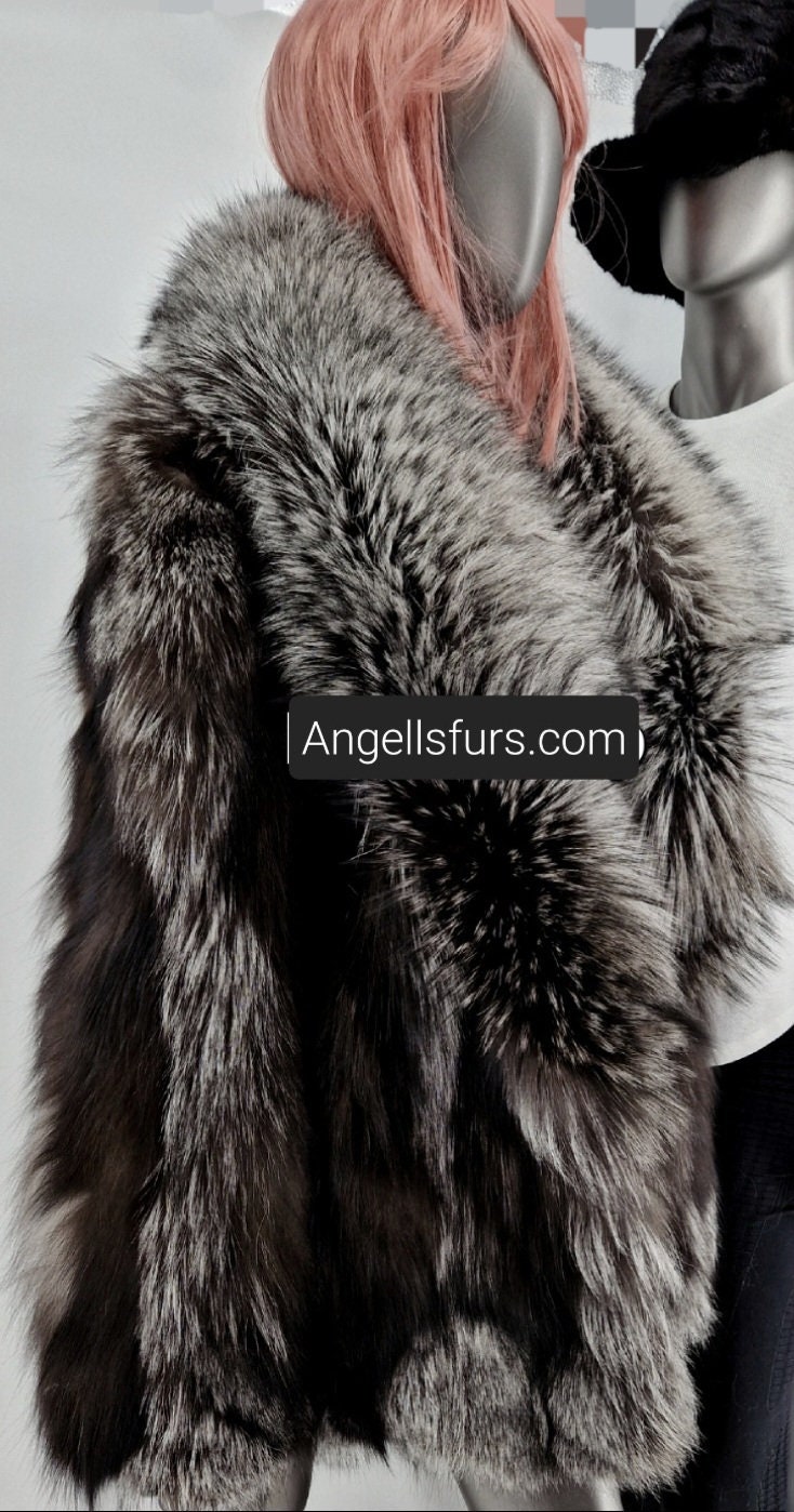 シルバーフォックスファーコート！新品本物の天然本毛皮！ - Etsy 日本