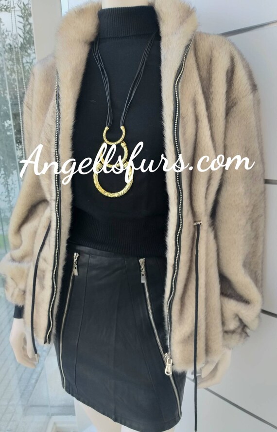 Newnatural Real Superior Quality FULLSKINS Light Beige MINK Fur
