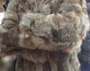 Manteau En Fourrure Véritable De Coyote - Taille 2XL - Couleur Jaune Et Marron - Neuf Jamais Porté
