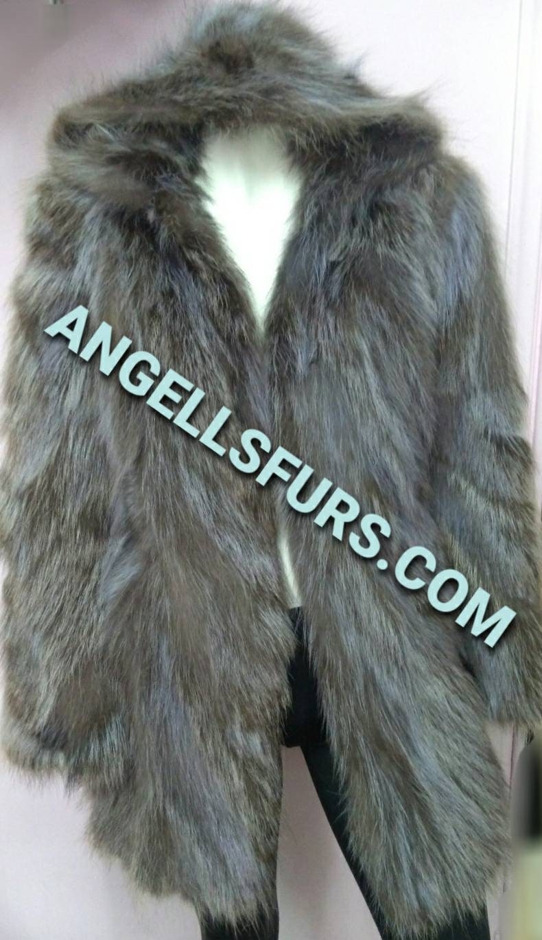 Men's New Real Natural Hooded Raccoon Fur coat!