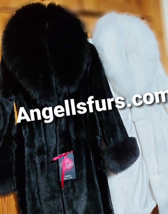 ブラックフォックス付きラビットファーコート！新品天然本毛皮
