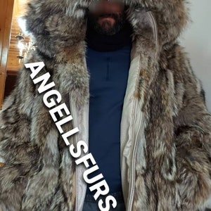 MEN&#39;S New Real Natural  Hooded COYOTE Fur Coat with DETACHABLE Hood!