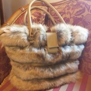 COYOTE FUR and Leather Shoulder BAG!Brand New Real Natural Genuine Fur!
