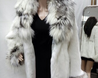 フォックスカラー付きホワイトラビットファー！新品本物の天然本毛皮