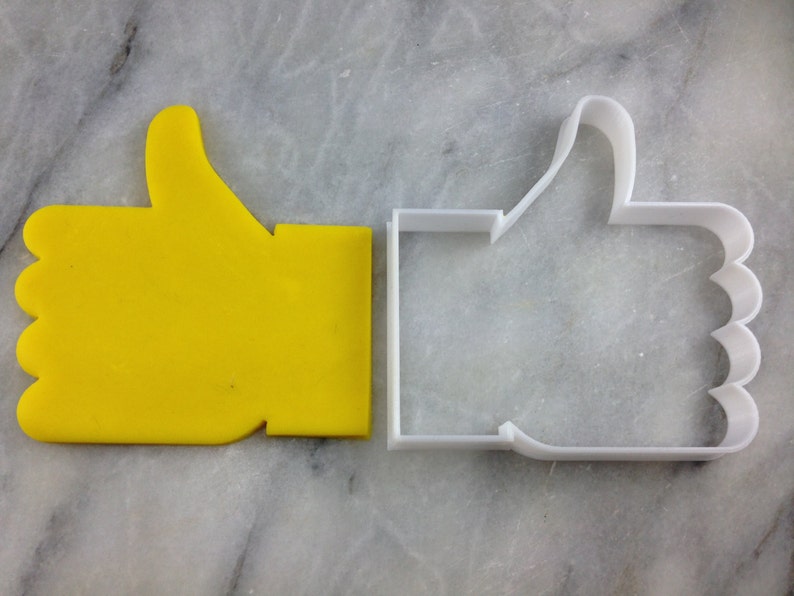 Thumbs Up Emoji Cookie Cutter Outline #1 Choose Your Own Size! FAST Shipping SHARP EDGES