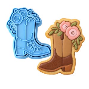 Cowgirl Boot with Roses Left Cookie Cutter | Stamp | Stencil - SHARP EDGES - FAST Shipping - Choose Your Own Size! #1