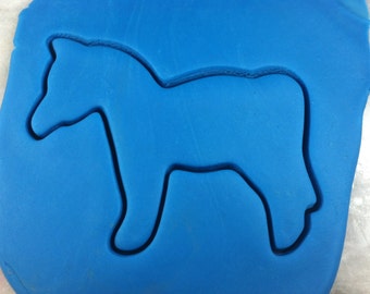 Tagliabiscotti a forma di cavallo - BORDI AFFILATI - Spedizione VELOCE - Scegli la tua misura!