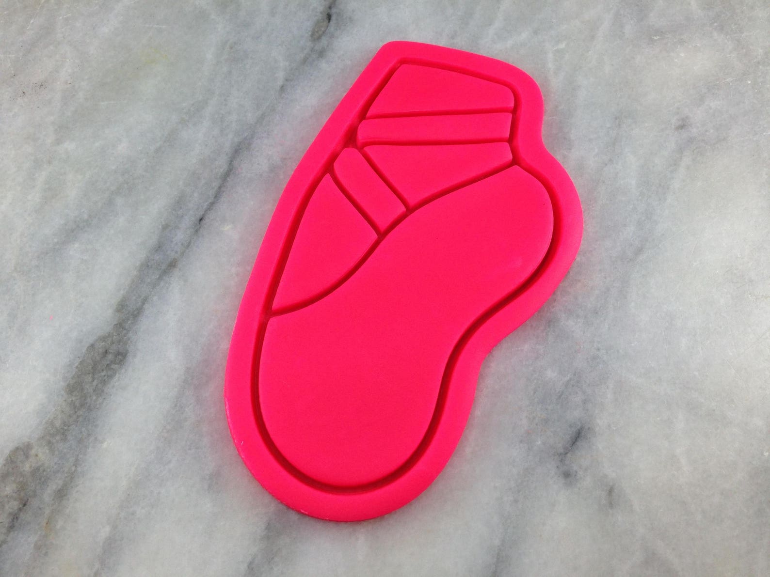 ballet slipper cookie cutter 2-piece, outline & stamp - sharp edges - fast shipping - choose your own size!