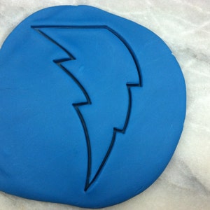 Lightning Bolt Cookie Cutter - SHARP EDGES - FAST Shipping - Choose Your Own Size!