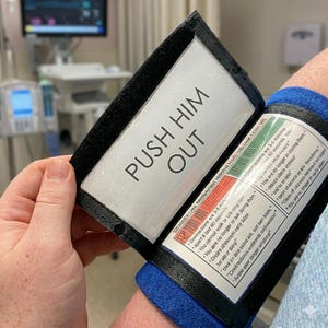 First Time Dad Gift – Delivery Room Survival Armband, Baby Shower Gift for Expecting Father, Hospital Bag Must-Have bild 2