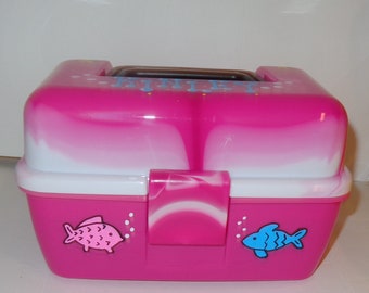 Boîte à Pêche Vintage Plano Sidekick Années 90 – Rose Double Face – USA