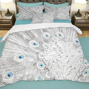 Peacock Feather Duvet Cover - Elegant and Luxury Bedding with Vivid Peacock Design, Exotic Animal Pattern Comforter bird Gift