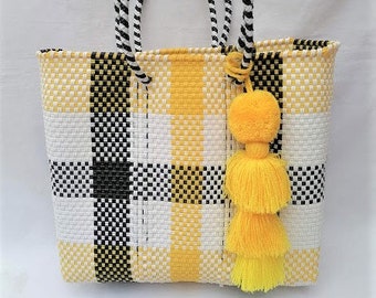 medium oaxacan handwoven plastic tote, mercado bag, mexican bags, handwoven bags, mexican plastic bag