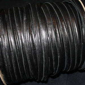 Black Leather 1/2&quot; Piping with cord with serrated edge for bends