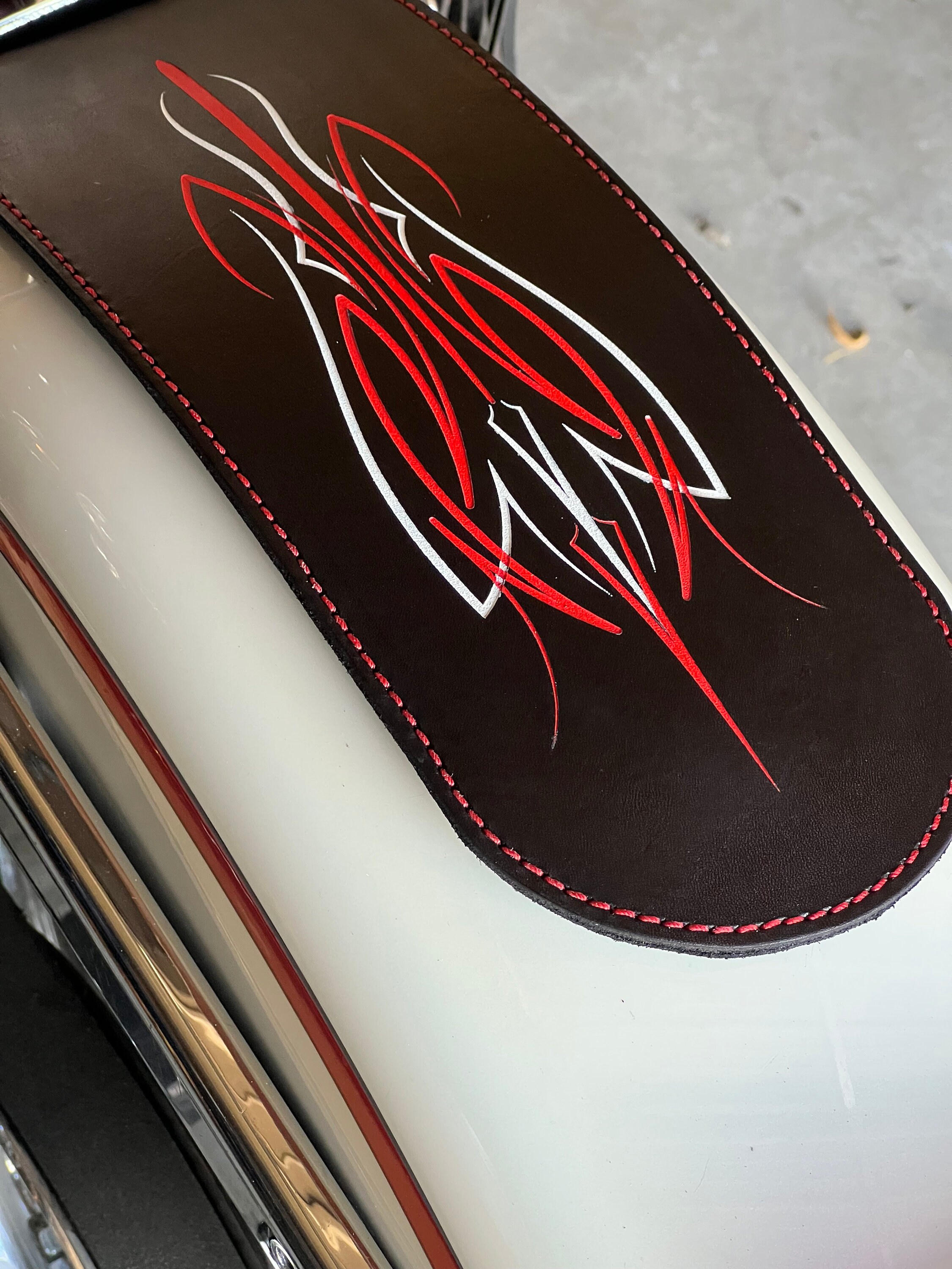 Black Leather Motorcycle Rear Fender Bib Panel for Harley Davidson