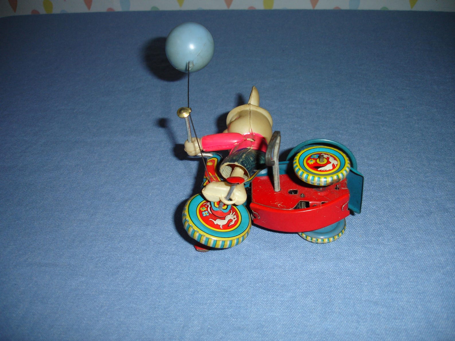 Toy Bell Cycle Rabbit 1950's Suzuki Tin Lithograph Celluloid Wind up ...