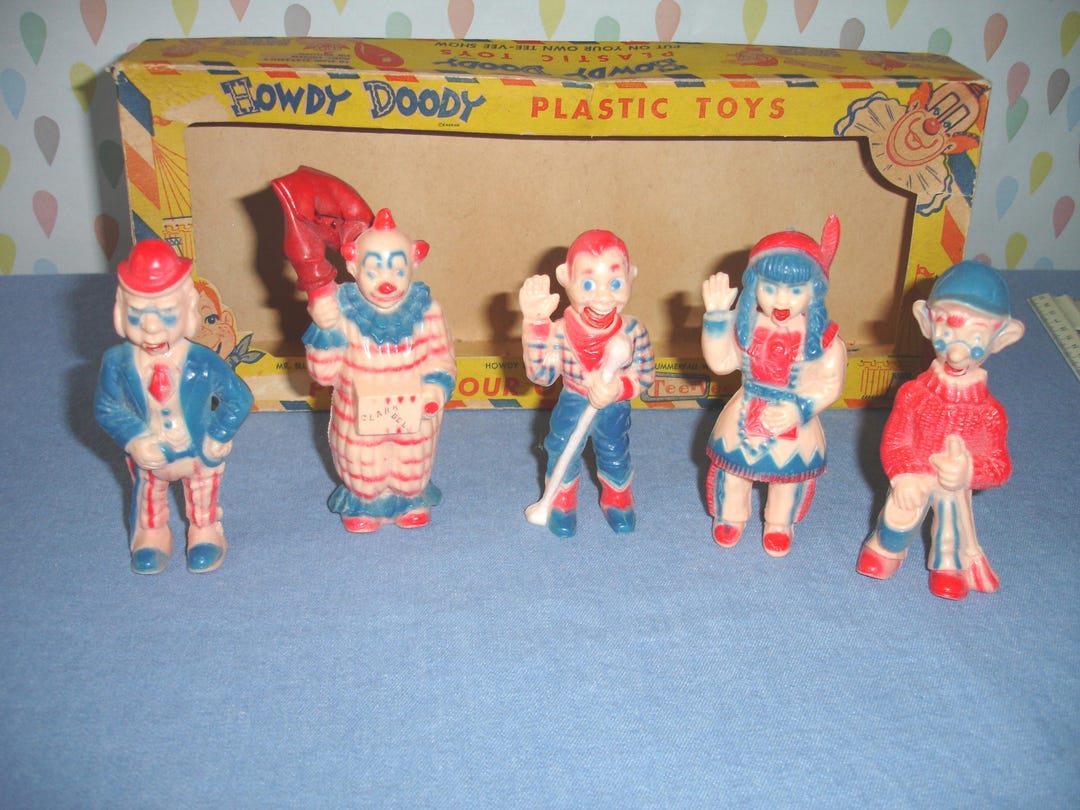 Vintage 1950s Howdy Doody Plastic Figure Set Boxed Kagran