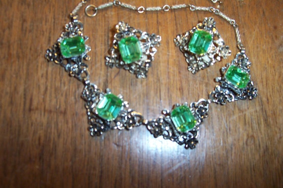 Jewelry Set includes Necklace and Clip Earrings o… - image 1