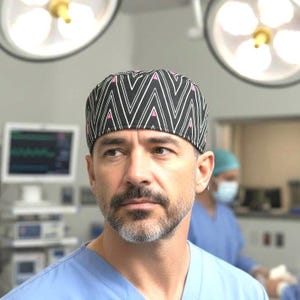 Geometric Mens Fitted Surgical Cap Unisex Men: Tie Back Style fits 21-25" head Black