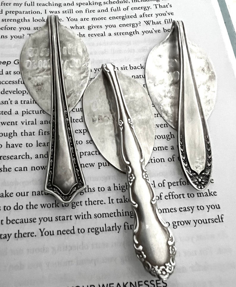 Drink Wine Read Books Be Happy vintage spoon bookmark, Girlfriend Gift, Christmas Gift, Stocking Stuffer, Wine gift, Gift for Mom image 4