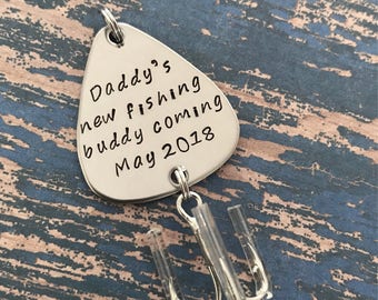 Daddy's new fishing buddy Fishing Lure Hand Stamped with Date, engraved lure, Baby Announcement, fishing baby gift, baby gift