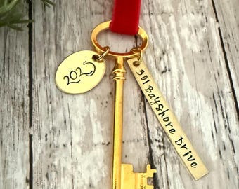 New Home Ornament, Housewarming Gift, First Home Ornament, New House, Personalized Key Ornament, Minimalist ornament, Realtor Gift, 2026