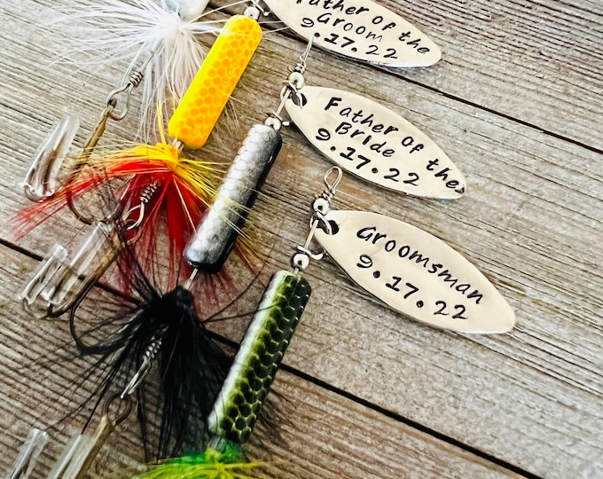 Wedding fishing lures, personalized Father of the Bride or Groom, Best Man, Groomsman, fishing wedding, wedding gift