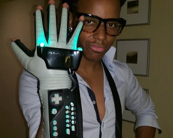 Wearable LED Nintendo Power Glove