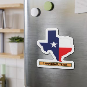 Gestanzte Magnete - Texas Landkarte mit Aufdruck mit Bundesstaatsflagge - Camp Bowie, Texas X 300