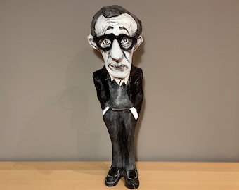 Woody Allen 45 cm, zwart en wit, figuur van papier-maché