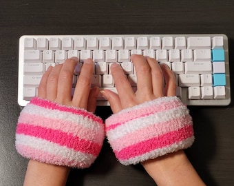 Winter Essential | Kuschelige Handgelenkstütze für Tastatur, Laptop & Maus | Karpaltunnel Relief (Einzeln oder Paar)