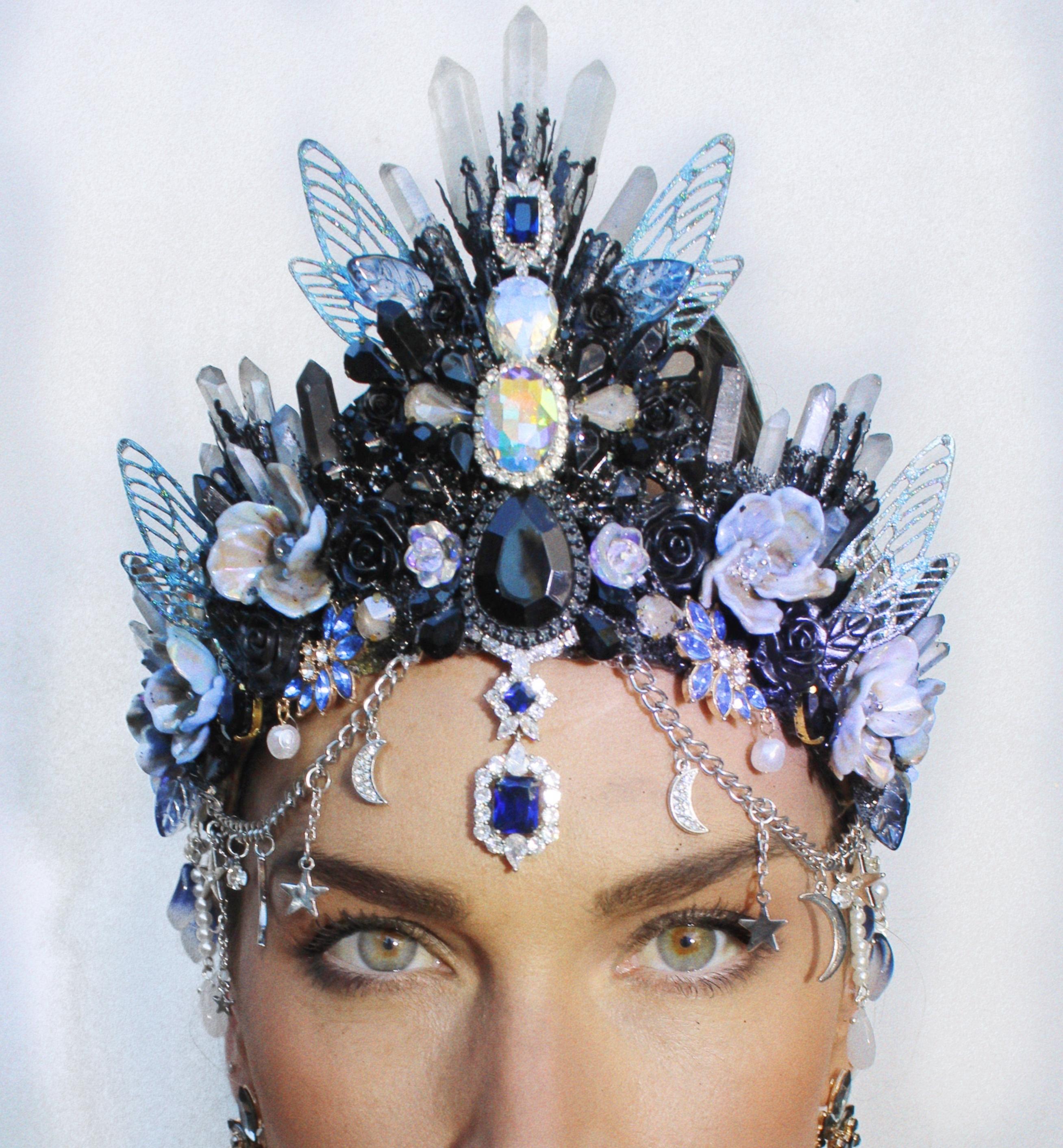 Mermaid Crown by Chelsea\'s Flower Crowns Mermaid Crowns Are The New Flower Crowns, But Way Cooler  main image 4