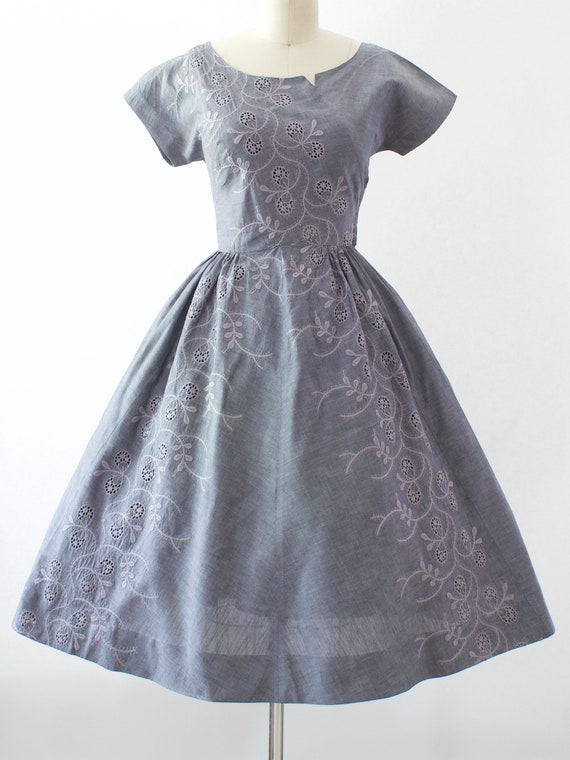 1950s Chambray Embroidered Dress | Small