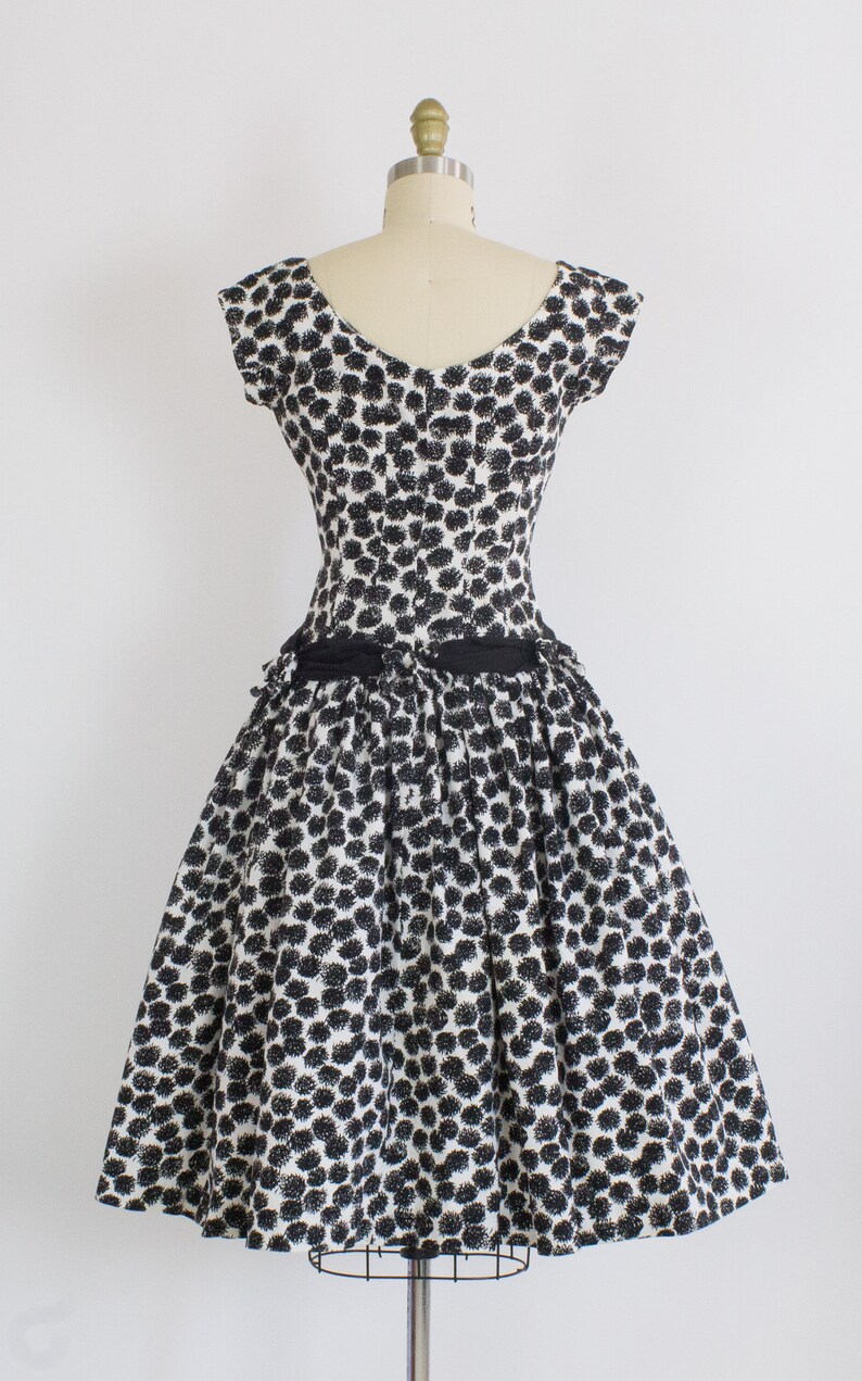 1950s Black and White Novelty Cotton Dress Medium 34B/27W - Etsy