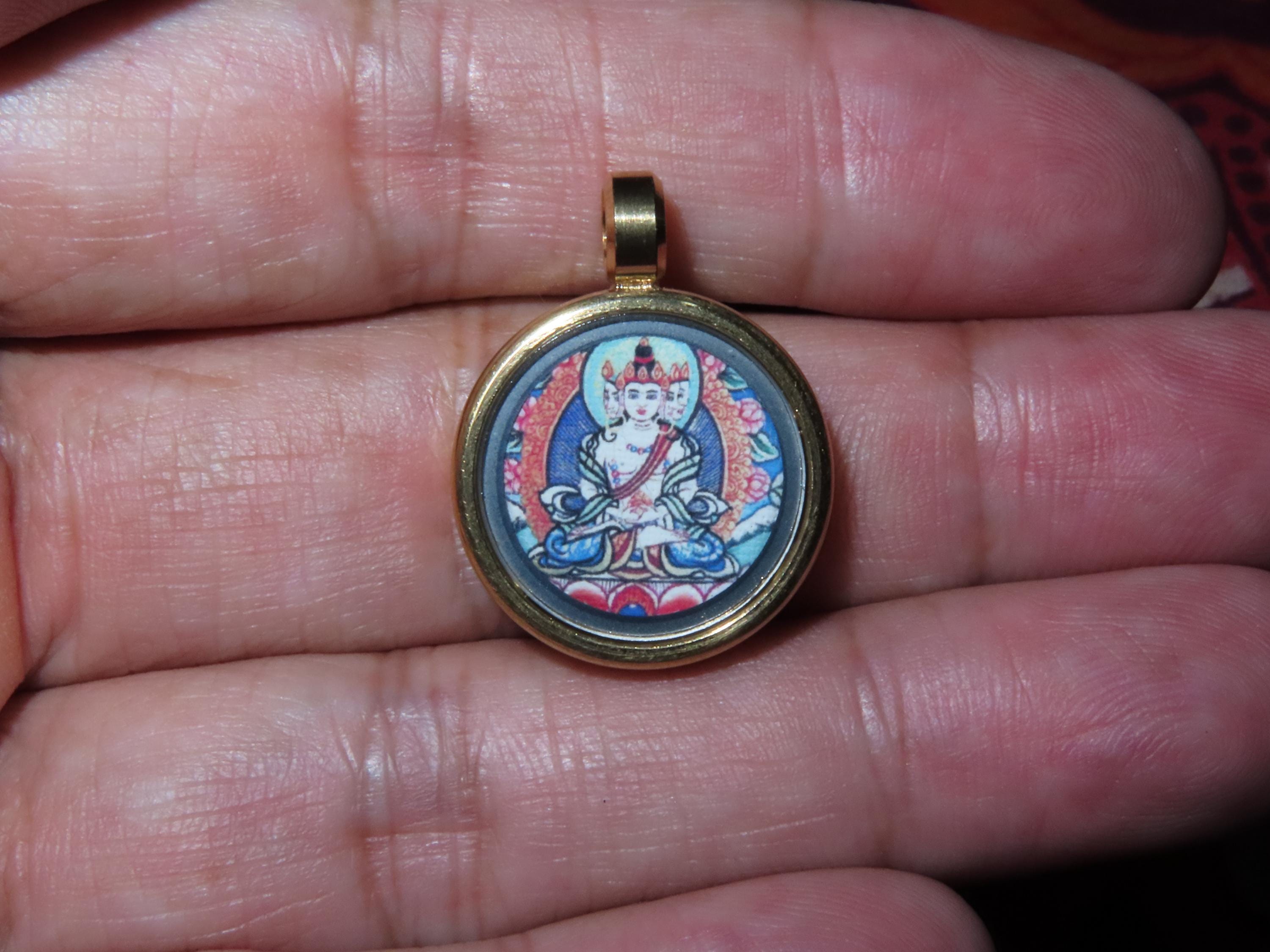 ネパール・チベット仏教の金銅製ラウンドチェンレジックプリントタンカ