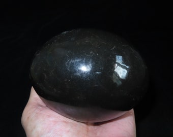 Nepal Hindu Large Polished Natural Black Agate Shiva Lingam Offering Egg