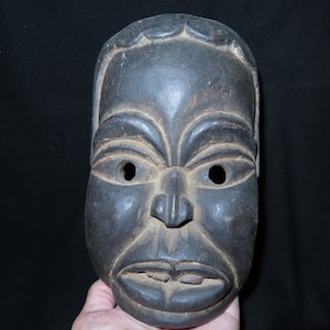 Nepal Tibet Himalayan Ethnic Carved Wooden Folk Face Wall Mask (a)